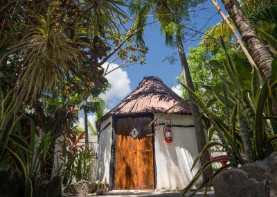 "__Double-bed___|Oryx Hostel Tulum"